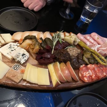 RustyMoose - Chef's choice specialty board - Lounges Near Me - Manzanita, Oregon RustyMoose - Chef's choice specialty board - Lounges Near Me - Manzanita, Oregon