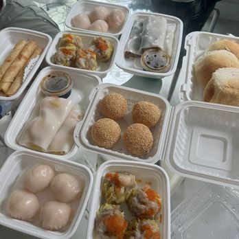 My Wonderful Kitchen - dim sum spread - Chinese Near Me - Richmond Hill, Ontario My Wonderful Kitchen - dim sum spread - Chinese Near Me - Richmond Hill, Ontario
