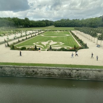 Château de Chambord - French Garden - Landmarks & Historical Buildings Near Me