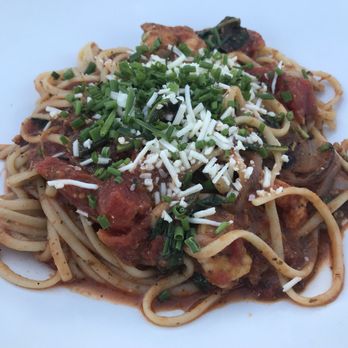 Bight Restaurant & Bar - Bars Near Me - Thunder Bay, Ontario