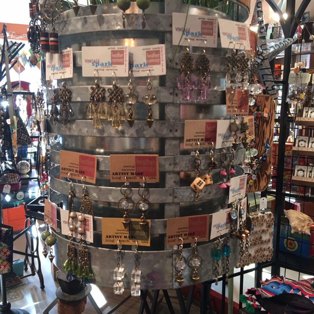 NIVA green - Used, Vintage & Consignment Near Me - Long Beach, Washington NIVA green - Used, Vintage & Consignment Near Me - Long Beach, Washington
