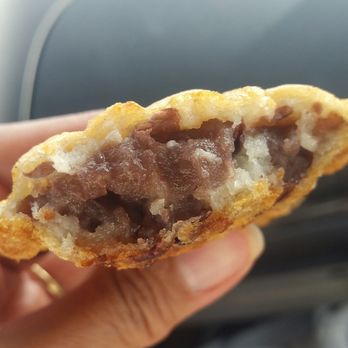 Pojangmacha Food - Red bean paste inside waffle. Could use a little bit more sugar. - Korean Near Me - Toronto, Ontario Pojangmacha Food - Red bean paste inside waffle. Could use a little bit more sugar. - Korean Near Me - Toronto, Ontario