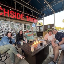 Beachside Tavern