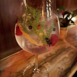 My vibey gin and tonic!! Excellent and heavy on the pour too My vibey gin and tonic!! Excellent and heavy on the pour too