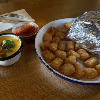 Sweethearts Bar - Tatertots and Queso - Bars Near Me - Chicago, Illinois