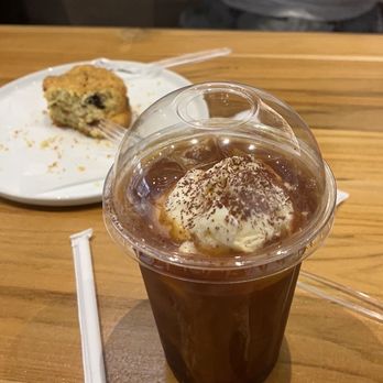 18.5 Gram Coffee - Vienna- Americano with ice cream - Coffee & Tea Near Me - Flushing, New York