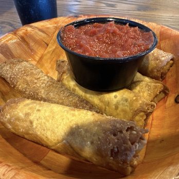 Duff's Famous Wings - Pizza Logs - Chicken Wings Near Me - Niagara Falls, New York Duff's Famous Wings - Pizza Logs - Chicken Wings Near Me - Niagara Falls, New York