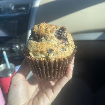 Granola's Coffee House - Blackberry almond muffin (gluten free) - Coffee & Tea Near Me - Half Moon Bay, California Granola's Coffee House - Blackberry almond muffin (gluten free) - Coffee & Tea Near Me - Half Moon Bay, California