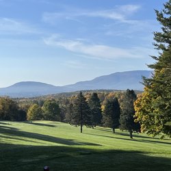 Pheasant Hollow Golf Course - Mountains and fall leaves - happiness!!