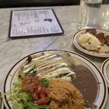 Yellow Rose - Tex-Mex Near Me - New York, New York Yellow Rose - Tex-Mex Near Me - New York, New York