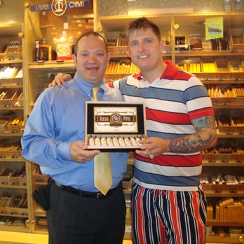 Cigars Wessely - Christopher Mey, Director of International Sales, Rocky Patel Premium Cigars, visits Thomas Wessely. - Tobacco Shops Near Me - Vienna, 9