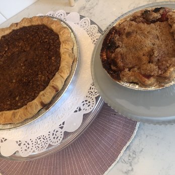 Rene's Bakery - Pecan pie and strawberry rhubarb pie - Bakeries Near Me - Indianapolis, Indiana Rene's Bakery - Pecan pie and strawberry rhubarb pie - Bakeries Near Me - Indianapolis, Indiana