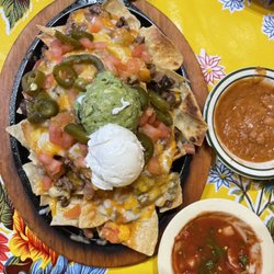 Los Dos Amigos - Carne Asada Nachos