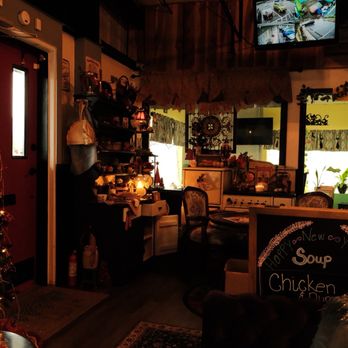 Harvest Garden Cafe - Ambiance - Coffee & Tea Near Me - Coarsegold, California