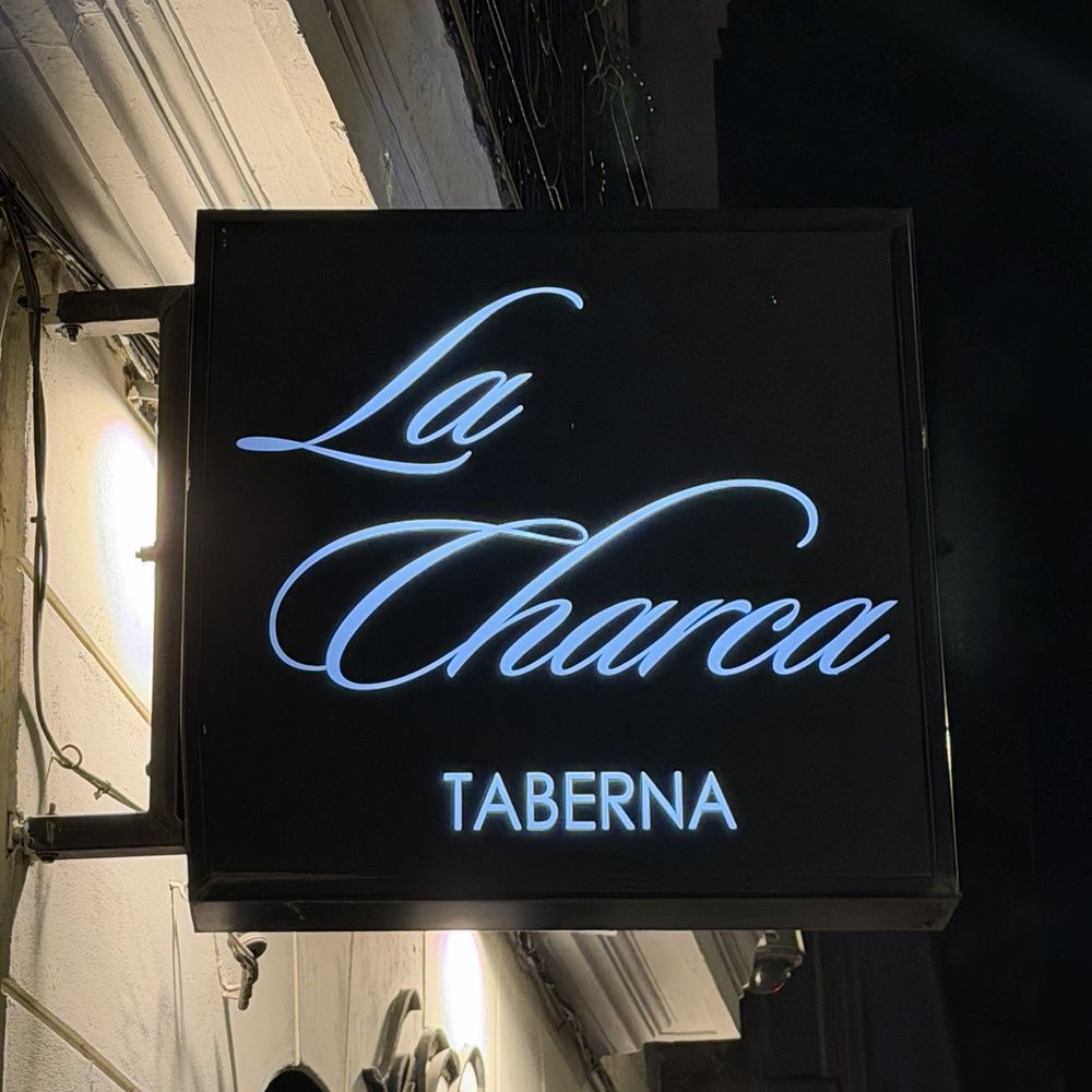 La Charca Taberna - Tabernas Near Me - Madrid, M