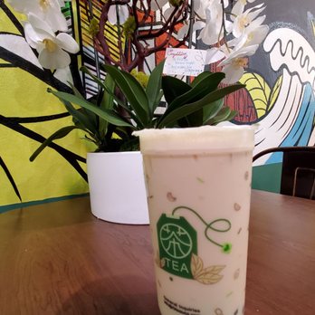R&B Tea - Oolong Milk Tea with Boba - Bubble Tea Near Me - Rowland Heights, California R&B Tea - Oolong Milk Tea with Boba - Bubble Tea Near Me - Rowland Heights, California