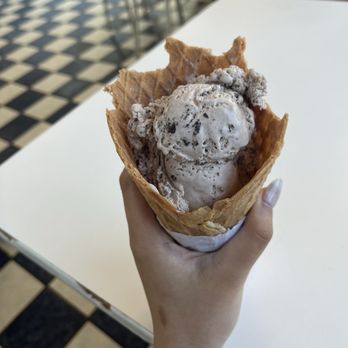 Zoghbys Blueberry Mountain Ice Cream - Ice Cream & Frozen Yogurt Near Me - Middletown, New York Zoghbys Blueberry Mountain Ice Cream - Ice Cream & Frozen Yogurt Near Me - Middletown, New York