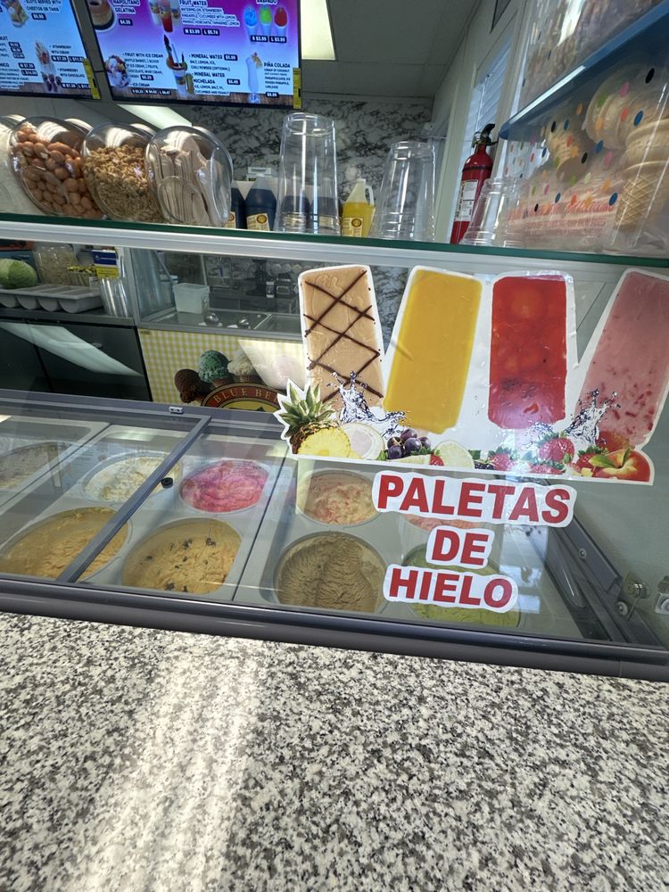 FRUTERIA EL PUNTO G 2927 beltline rd, Garland, Texas Creperies