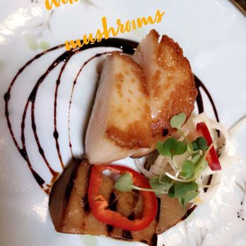 Juno - Sushi Bars Near Me - Chicago, Illinois