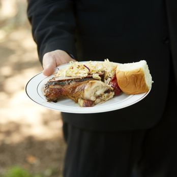 Zuc's Frontyard Barbeque - Caterers Near Me Zuc's Frontyard Barbeque - Caterers Near Me