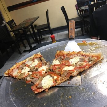 The Pizza Joint - What was left over! We ordered 20" Stash! - Pizza Near Me - El Paso, Texas