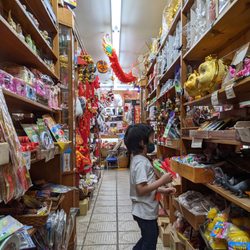 Import Bazaar - Crammed and chaotic interior, but you can find odd gifts