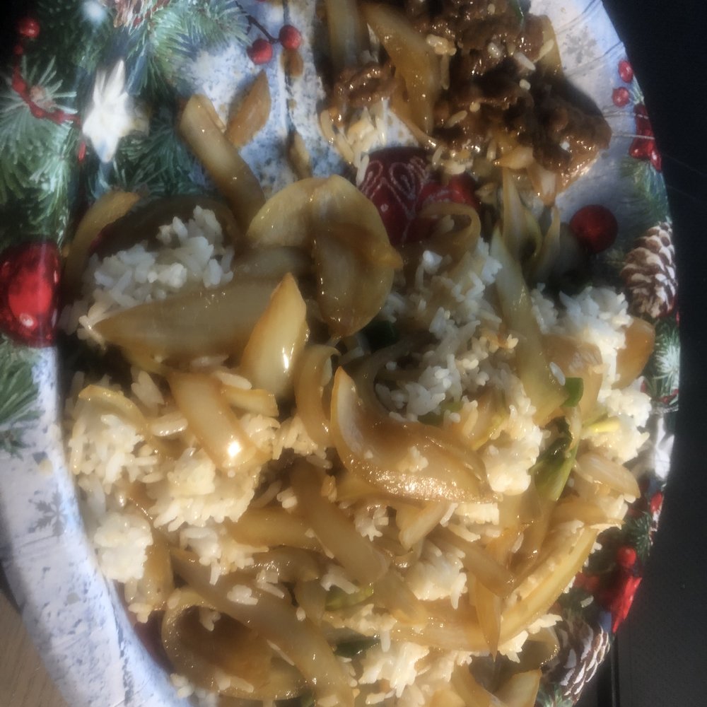 China Town Carryout - Rice and onions, a LITTLE bit of beef, for $12.50.. Threw $30 away.. Don't eat here.. - Chinese Near Me - Burke, Virginia China Town Carryout - Rice and onions, a LITTLE bit of beef, for $12.50.. Threw $30 away.. Don't eat here.. - Chinese Near Me - Burke, Virginia