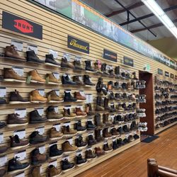 Whistle Workwear - Large selection of work boots for men and women