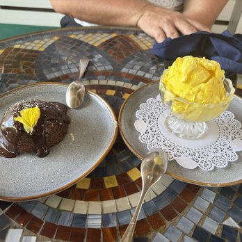 Cipriano's Kitchen - Almond Chocolate Cake and Lilikoi Gelato - Italian Near Me - Waimea, Hawaii