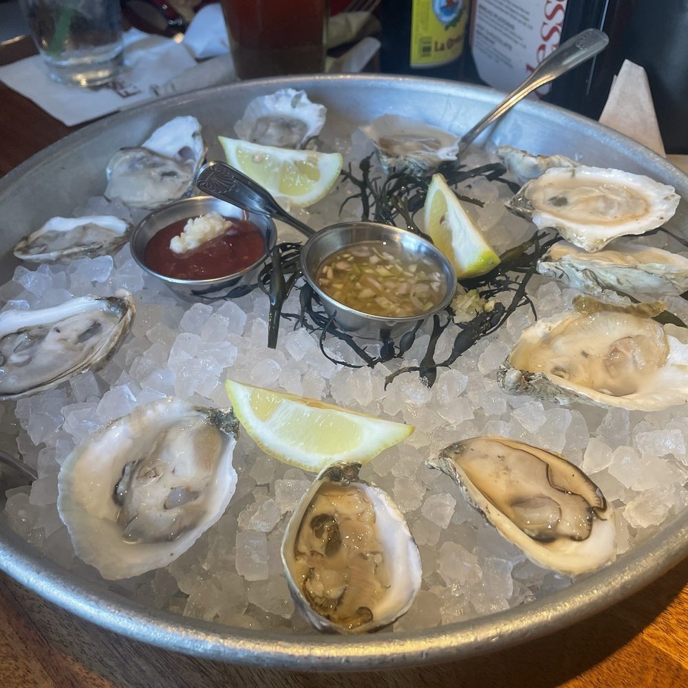 FishBar - Fresh oysters - Seafood Near Me - Manhattan Beach, California FishBar - Fresh oysters - Seafood Near Me - Manhattan Beach, California