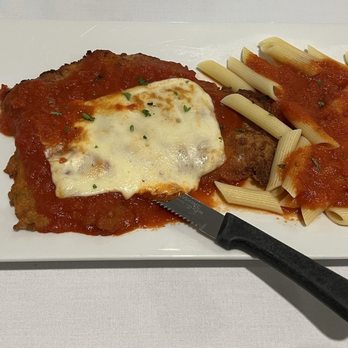 Bazzarelli - Chicken Parmesan - Italian Near Me - Moonachie, New Jersey
