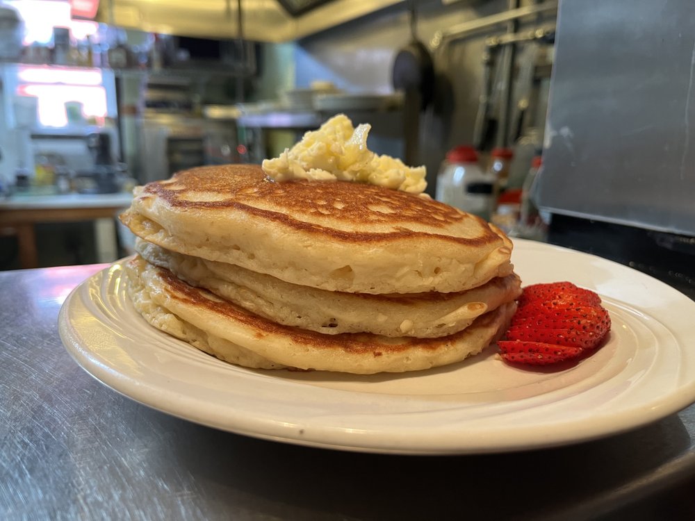 WHISTLE STOP CAFE Updated October 2024 14 Photos & 14 Reviews 29