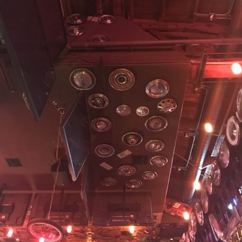 Barney's Beanery - Breakfast & Brunch Near Me - Westwood, California