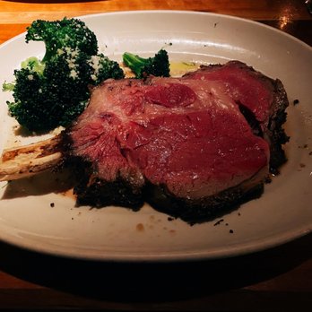 Houston's Restaurant - Don't have to drive all the way to Lawry's in Beverly Hills now... the prime ribs at Houston's are just as good - New American Near Me - Irvine, California