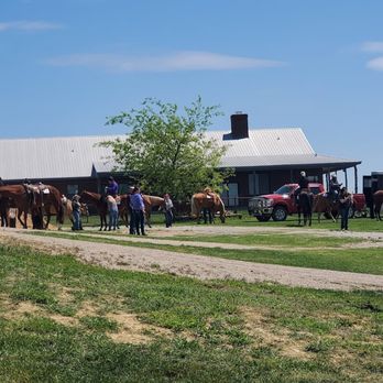Poco Vista Ranch - Horse Boarding Near Me - Ponder, Texas Poco Vista Ranch - Horse Boarding Near Me - Ponder, Texas