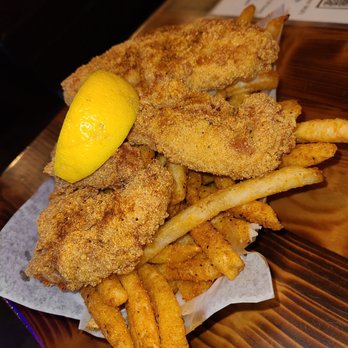 Boil Bay - Fried Catfish Dinner - Seafood Near Me - Colonial Heights, Virginia