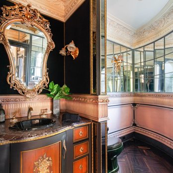Jeremiah Vancans - Compass - Elegant powder room in this home in Glendale. - Real Estate Agents Near Me - West Hollywood, California Jeremiah Vancans - Compass - Elegant powder room in this home in Glendale. - Real Estate Agents Near Me - West Hollywood, California