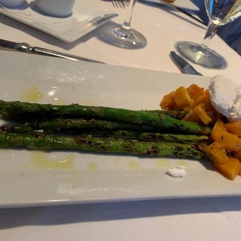 Matt's Red Rooster Grill - New American Near Me - Flemington, New Jersey
