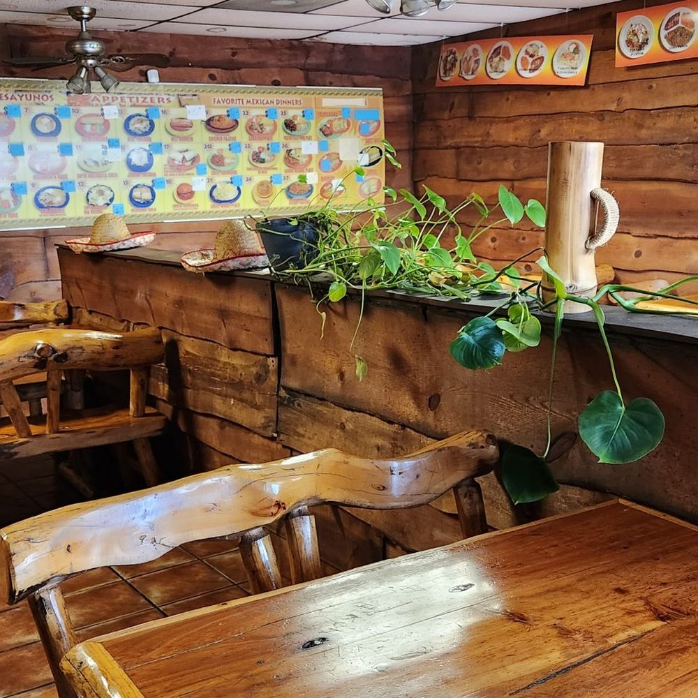 Sebastian's Taqueria - Clean restaurant - Mexican Near Me - Bakersfield, California Sebastian's Taqueria - Clean restaurant - Mexican Near Me - Bakersfield, California