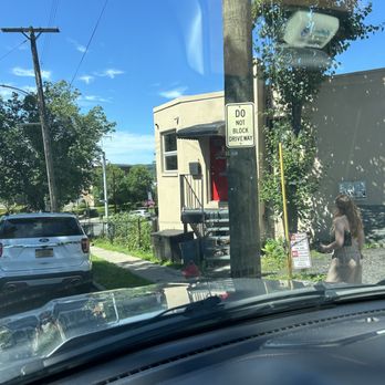 Alex's Towing - The scammers place thief affiliated to white plains police dept on the take - Towing Near Me - Elmsford, New York Alex's Towing - The scammers place thief affiliated to white plains police dept on the take - Towing Near Me - Elmsford, New York