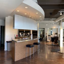 Nuvé - Nuvé Salon Interior