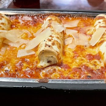 Red Tomato and Wine Restaurant - Three Cheese Manicotti - Italian Near Me - Anderson, South Carolina Red Tomato and Wine Restaurant - Three Cheese Manicotti - Italian Near Me - Anderson, South Carolina