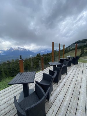 Whitehorn Bistro by null