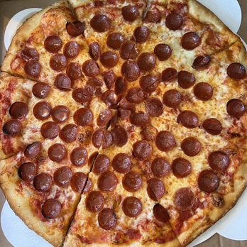 Your Mom’s Pizzeria - 16 inch pepperoni pizza - Pizza Near Me - Cincinnati, Ohio Your Mom’s Pizzeria - 16 inch pepperoni pizza - Pizza Near Me - Cincinnati, Ohio