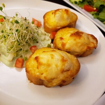 Tiny Pyramid - Baked Lobster Avo (3pcs) $12 - Cafes Near Me - Honolulu, Hawaii Tiny Pyramid - Baked Lobster Avo (3pcs) $12 - Cafes Near Me - Honolulu, Hawaii