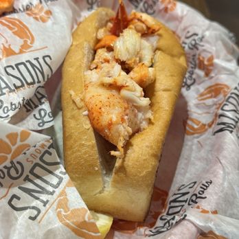 Mason's Famous Lobster Rolls - Seattle - *Classic Roll - Seafood Near Me - Seattle, Washington Mason's Famous Lobster Rolls - Seattle - *Classic Roll - Seafood Near Me - Seattle, Washington