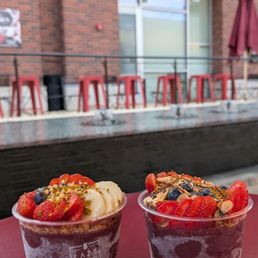 My friend and I both got the 16oz acai bowls and they were $12.50 each My friend and I both got the 16oz acai bowls and they were $12.50 each