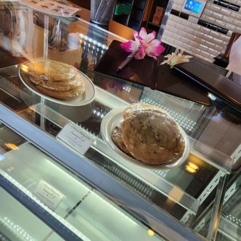 Mukilteo's Speedway Cafe - Chocolate chip cookie - American Near Me - Mukilteo, Washington