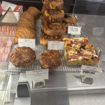 SACRÉ SUCRÉ - Macarons Near Me - Baltimore, Maryland
