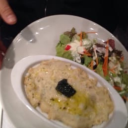Great entrees but the appetizers are to die for Great entrees but the appetizers are to die for